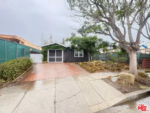 3670 Kelton Ave, Los Angeles, CA 90034