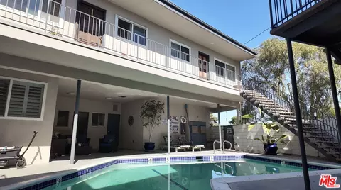 1117 Pacific Ave #3, Manhattan Beach, CA 90266