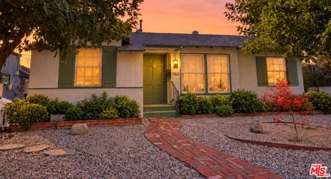 5861 Troost Ave, North Hollywood, CA 91601