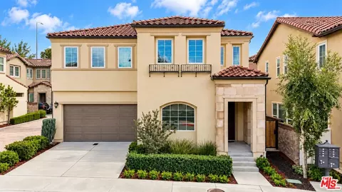 20609 W Chestnut Cir, Porter Ranch, CA 91326