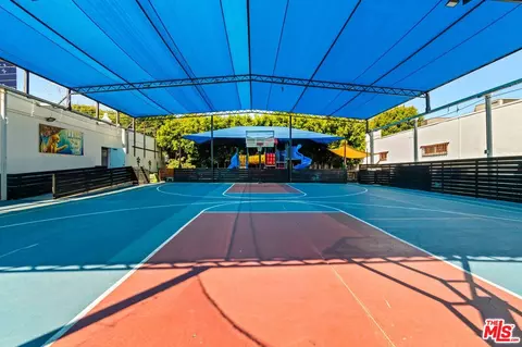 1044 S Robertson Blvd, Los Angeles, CA 90035