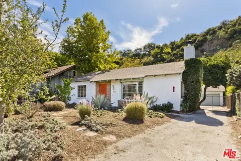 371 S Avenue 52, Los Angeles, CA 90042