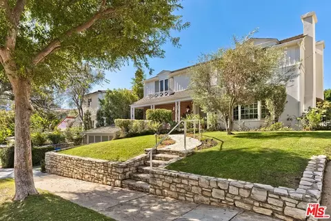 921 Thayer Ave, Los Angeles, CA 90024