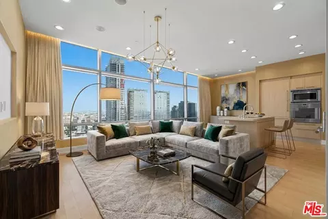 900 W Olympic Blvd #30C, Los Angeles, CA 90015
