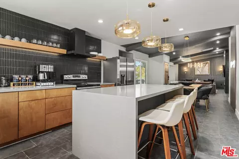 Kitchen - 61045 Navajo Trl, Joshua Tree, CA 92252 photo 1 of 3