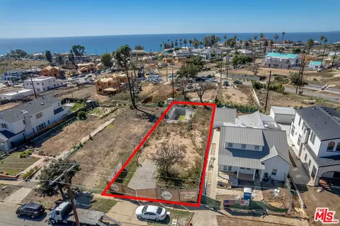 15268 De Pauw St, Pacific Palisades, CA 90272