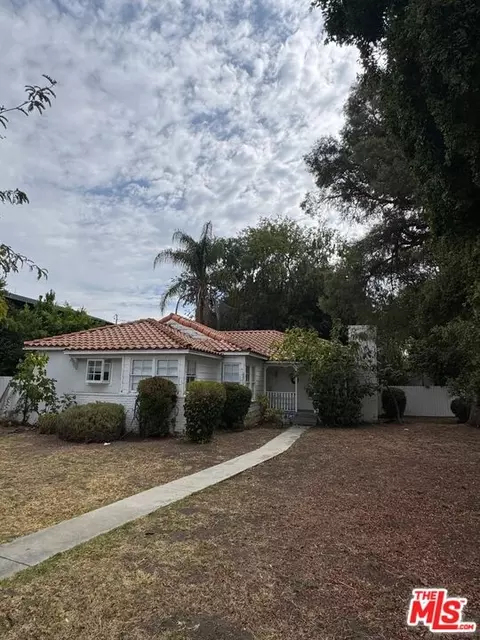 4900 Edgerton Ave, Encino, CA 91436