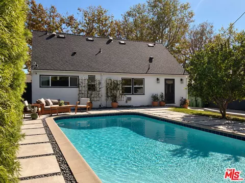 3939 Wellington Rd, Los Angeles, CA 90008