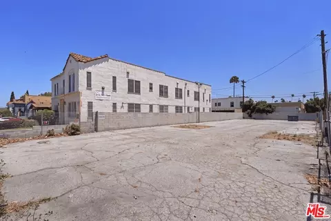 3050 Edgehill Dr, Los Angeles, CA 90018