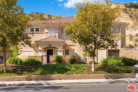 28987 Oak Springs Canyon Rd #17, Canyon Country, CA 91387