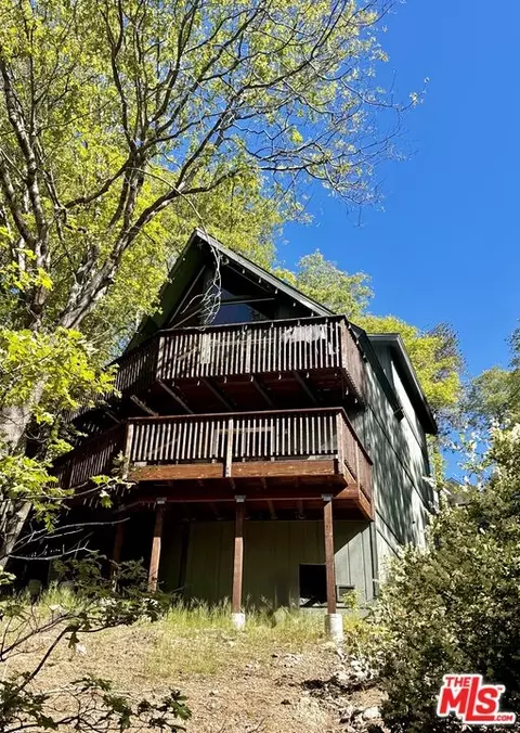 Exterior - 26364 Thunderbird Dr, Lake Arrowhead, CA 92352 photo 8 of 8