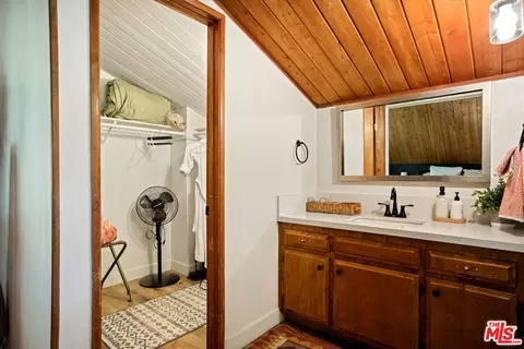 Other - 26364 Thunderbird Dr, Lake Arrowhead, CA 92352 photo 3 of 12