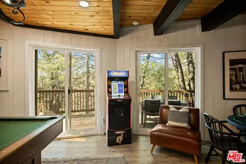 Entry Way - 26364 Thunderbird Dr, Lake Arrowhead, CA 92352 photo 3 of 3