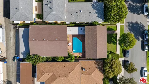 View/Area - 707 E Palm Ave Apt A B C D Ave #A, B, C, D, Burbank, CA 91501 photo 1 of 3