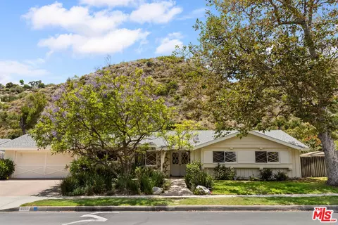 6005 Paseo Canyon Dr, Malibu, CA 90265