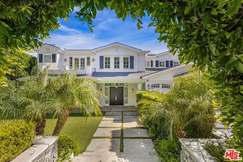 1630 Amalfi Dr, Pacific Palisades, CA 90272