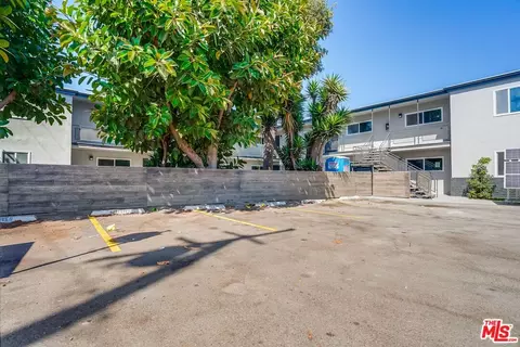 Exterior - 1503 N Stanton Pl, Long Beach, CA 90804 photo 2 of 7