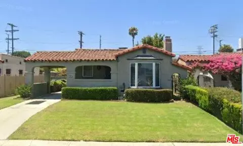 9821 S Hobart Blvd, Los Angeles, CA 90047