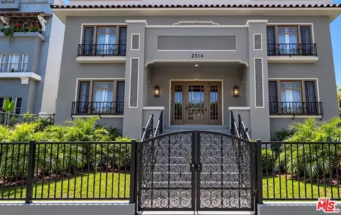 2314 W Pico Blvd, Los Angeles, CA 90006