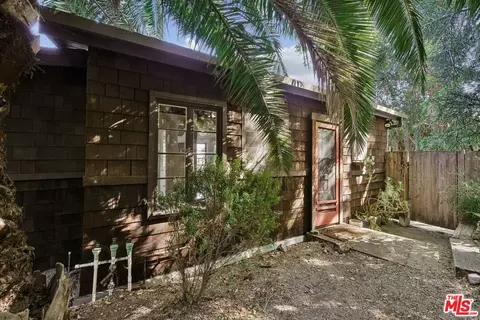 1617 Landa St, Los Angeles, CA 90026