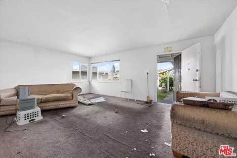 Living - 1219 Griffin Dr, Vallejo, CA 94589 photo 1 of 2
