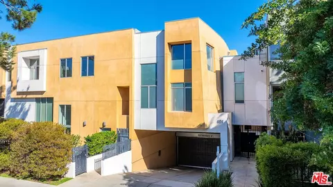 1120 N El Centro Ave #1, Los Angeles, CA 90038