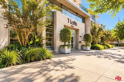 11500 Tennessee Ave #325, Los Angeles, CA 90064