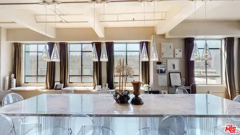 849 S Broadway #708, Los Angeles, CA 90014