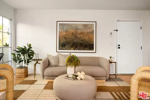 14727 Magnolia Blvd #112, Sherman Oaks, CA 91403