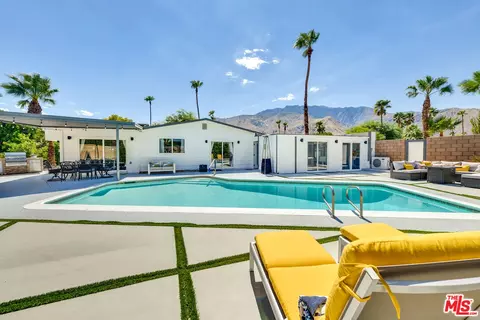 2146 N Blando Rd, Palm Springs, CA 92262