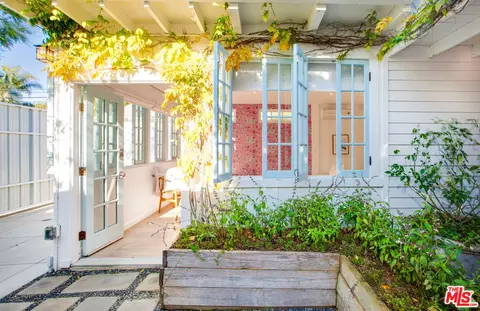 739 Superba Ave, Venice, CA 90291 photo 40