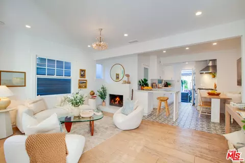 739 Superba Ave, Venice, CA 90291 photo 8