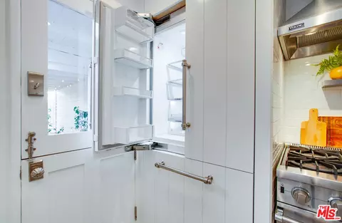 739 Superba Ave, Venice, CA 90291 photo 14