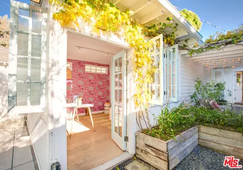 739 Superba Ave, Venice, CA 90291 photo 41