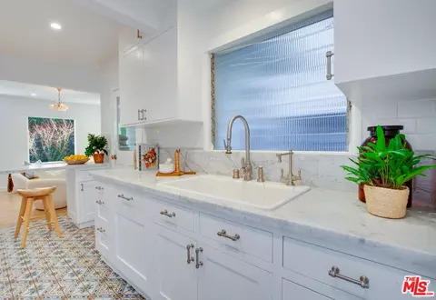 739 Superba Ave, Venice, CA 90291 photo 17
