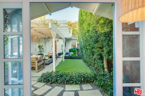 739 Superba Ave, Venice, CA 90291 photo 53