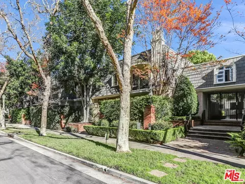 624 Wilcox Ave #624 1/2, Los Angeles, CA 90004