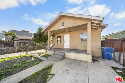 426 E 107th St, Los Angeles, CA 90003