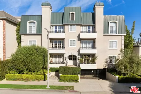 1818 Colby Ave #203, Los Angeles, CA 90025