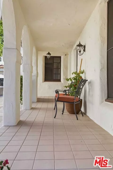 1248 N Everett St, Glendale, CA 91207 photo 6