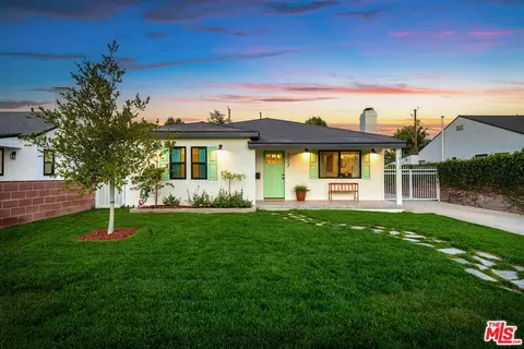 1008 N Catalina St, Burbank, CA 91505