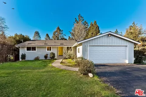 40902 Elliott Dr, Oakhurst, CA 93644