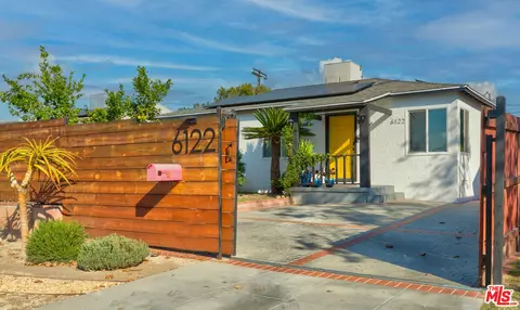 6122 Satsuma Ave, North Hollywood, CA 91606