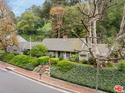 1444 Roscomare Rd, Los Angeles, CA 90077