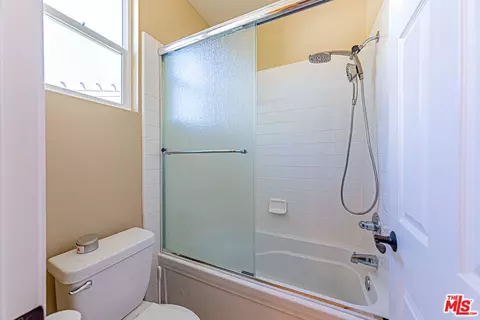 Bath - 6621 E Prescott Ct, Orange, CA 92867 photo 5 of 9