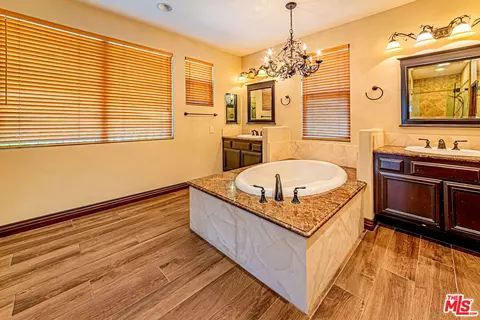Bath - 6621 E Prescott Ct, Orange, CA 92867 photo 8 of 9