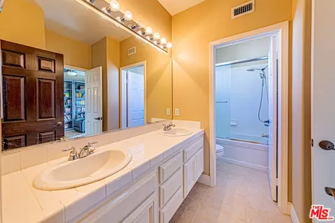 Bath - 6621 E Prescott Ct, Orange, CA 92867 photo 4 of 9