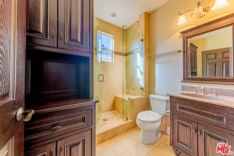 Bath - 6621 E Prescott Ct, Orange, CA 92867 photo 2 of 9