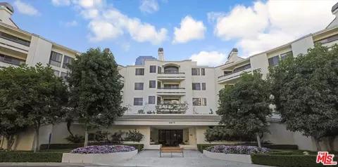 2131 Century Park Ln #203, Los Angeles, CA 90067