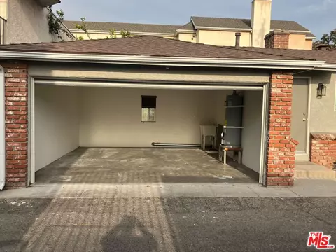 Exterior - 271 W Ash Ave, Burbank, CA 91502 photo 7 of 7